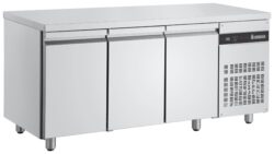 Kylbänk Inomak PMR999, 3 dörrar, 600mm djup