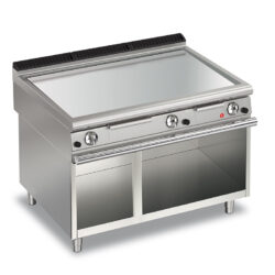 Gas stekhäll BARON Q90FTT/G1203 med slät stekplatta i AISI430 stål, på öppet stativ, 1200x900mm, 31,5kW
