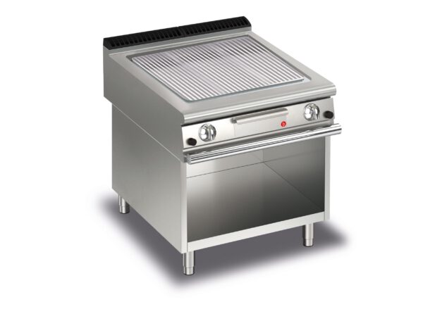 Gas stekhäll BARON Q70SFTV/G813 med räfflat stekplatta i AISI430, på öppet stativ, 800x700mm, 12kW