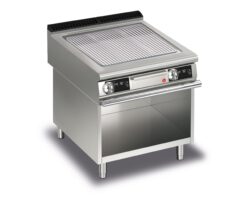 Elektrisk stekhäll BARON QT90SFTV/E813-T4W med räfflat stekplatta i AISI430 stål, på öppet stativ, 800x900mm, 15kW, Touchscreen