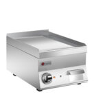 Elektrisk stekhäll BARON 6NFT/E403L med räfflat stekplatta i AISI430 stål, 400x600mm, 3,9kW