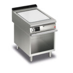 Elektrisk stekhäll BARON QT90SFTV/E603-T4W med slät stekplatta i AISI430 stål, på öppet stativ, 600x900mm, 10,5kW, Touchscreen